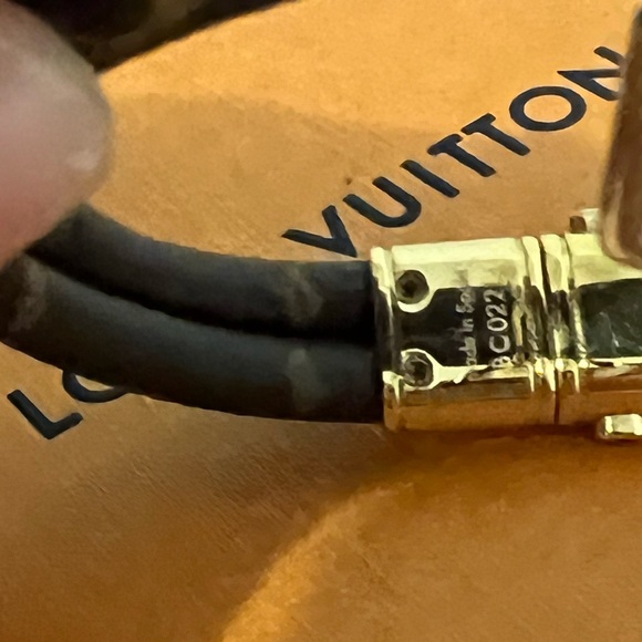 Louis Vuitton Keep it Twice Monogram Bracelet - Picture 2 of 3